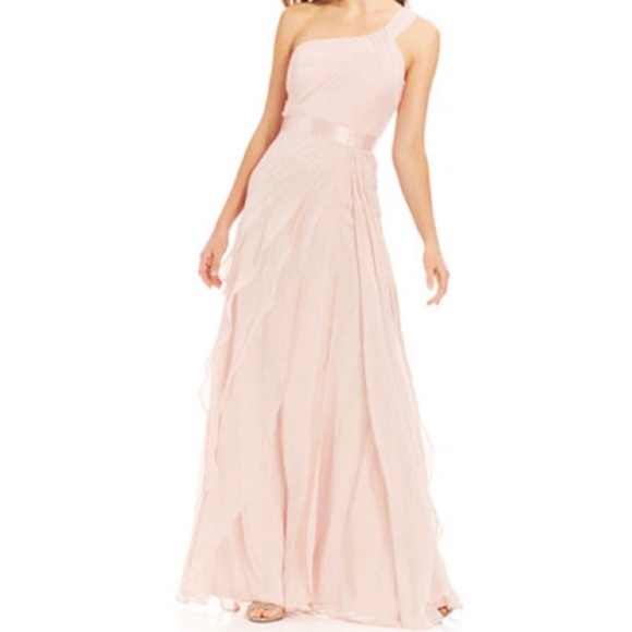Adrianna Papell Dresses & Skirts - Adrianna Papell One Shoulder Tiered Chiffon Dress